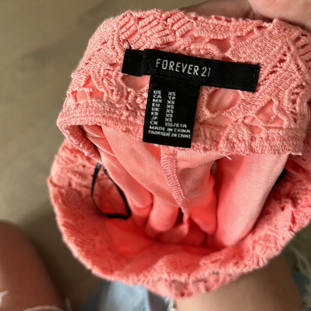 Pink crochet shorts high waisted size XS - Picture 3 of 3